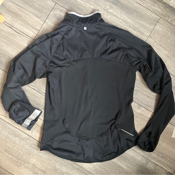 Nike Element Women's Dri-Fit Running Jacket Black - Picture 5 of 10
